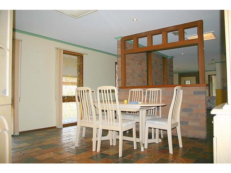 52 Ferndale Drive, Frankston VIC 3199