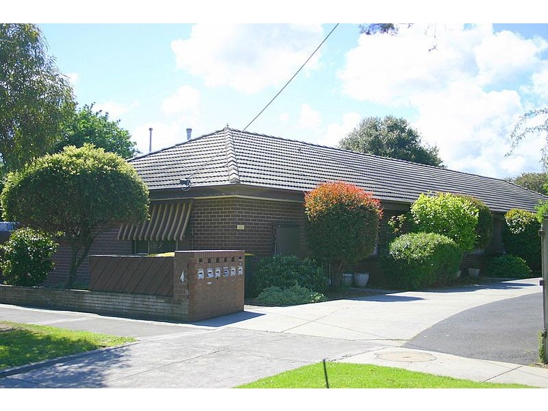 1/4 Lewis Street, Frankston VIC 3199