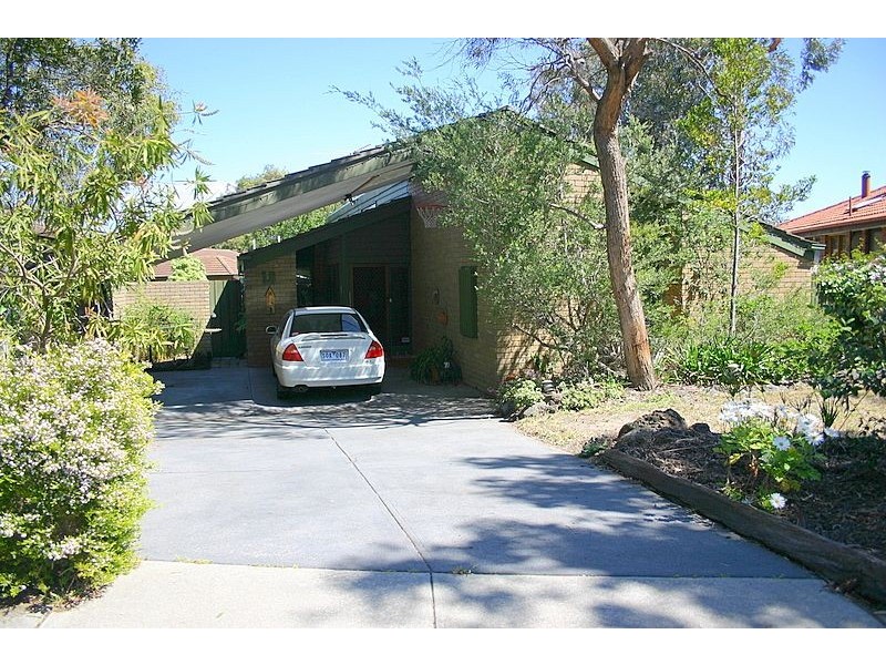 18 Tantani Street, Frankston VIC 3199