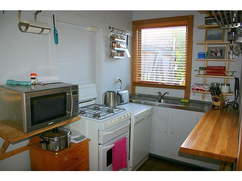 4 Ebdale Street, Frankston VIC 3199