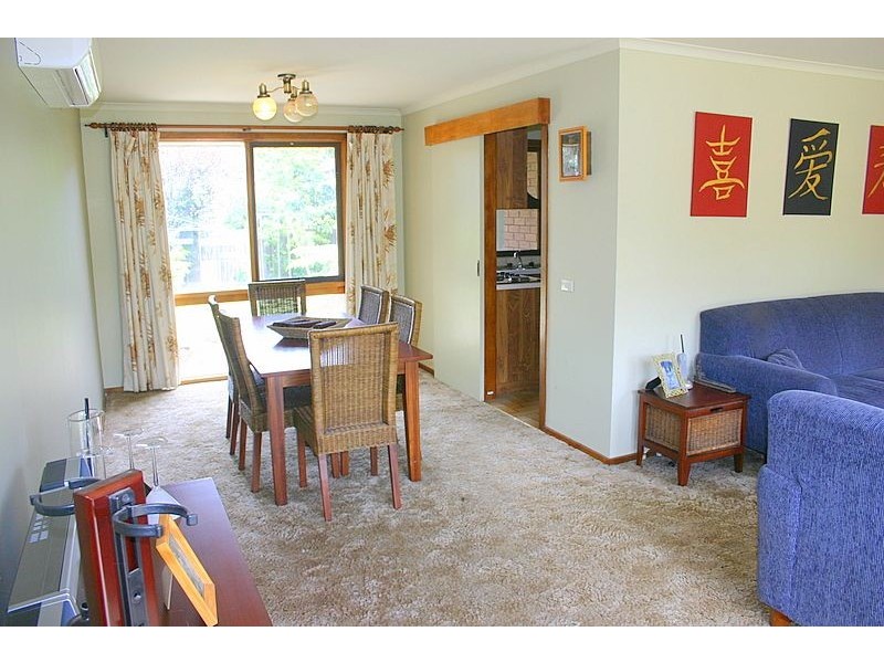 130 Karingal Drive, Frankston VIC 3199