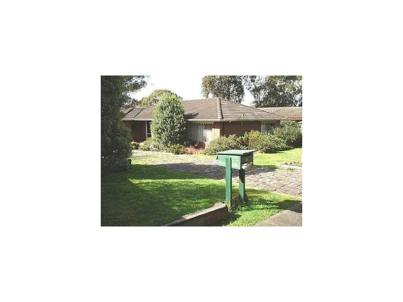 4 Wynyard Street, Glen Waverley VIC 3150