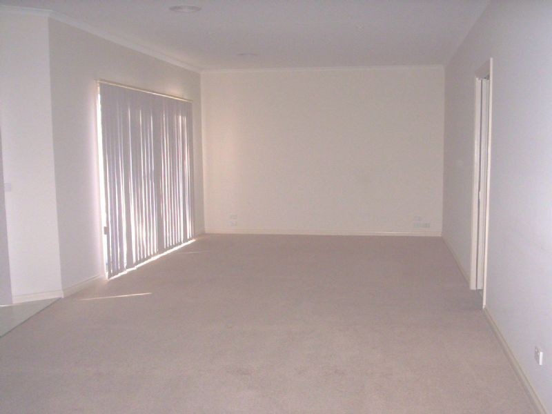 2/7 Nottingham Street, Glen Waverley VIC 3150