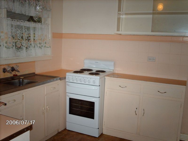 11 Jordan Grove, Glen Waverley VIC 3150