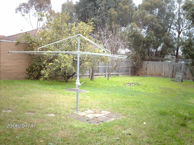 11 Jordan Grove, Glen Waverley VIC 3150