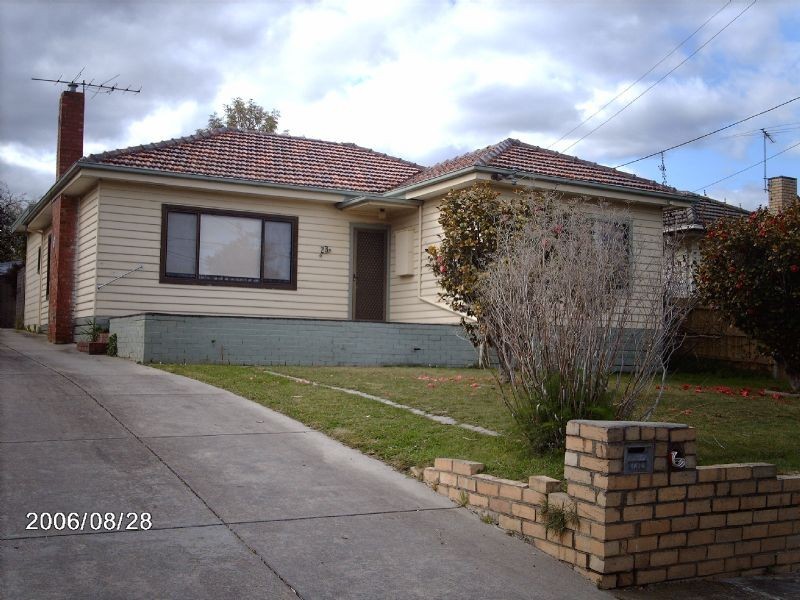 23 Cash Grove, Mount Waverley VIC 3149