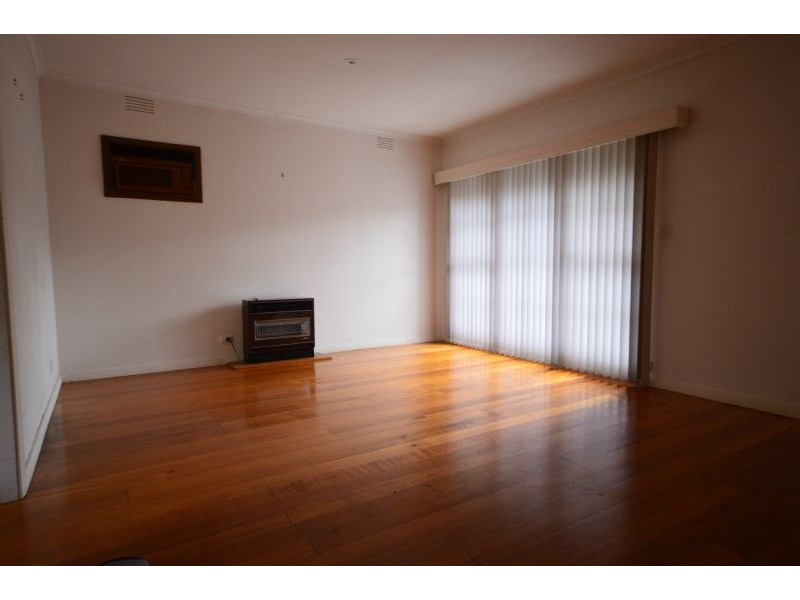 4/14-16 Masons Road, Blackburn VIC 3130