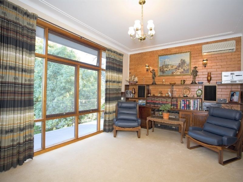 13 Oakern Street, Mount Waverley VIC 3149