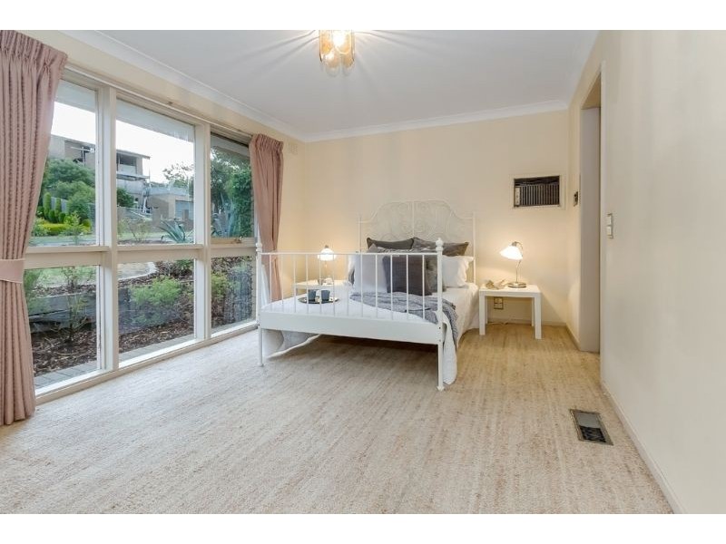53 Craighill Drive, Wheelers Hill VIC 3150