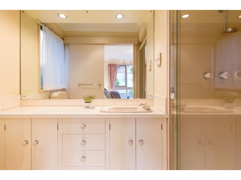 53 Craighill Drive, Wheelers Hill VIC 3150