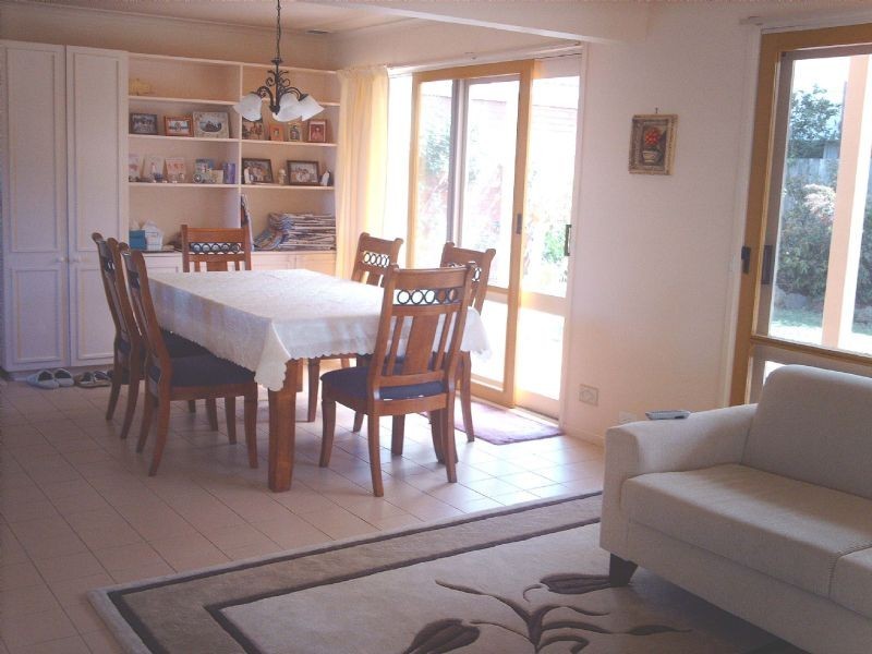 98 Headingley Road, Mount Waverley VIC 3149