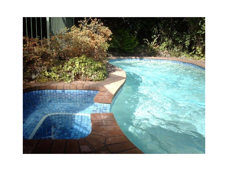 9 Dean Avenue, Mount Waverley VIC 3149