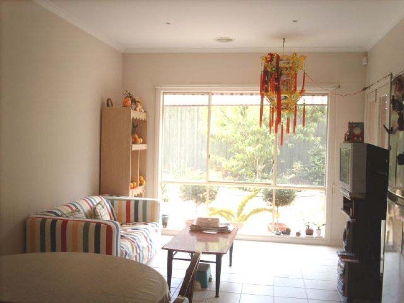 51 Larkspur Circuit, Glen Waverley VIC 3150