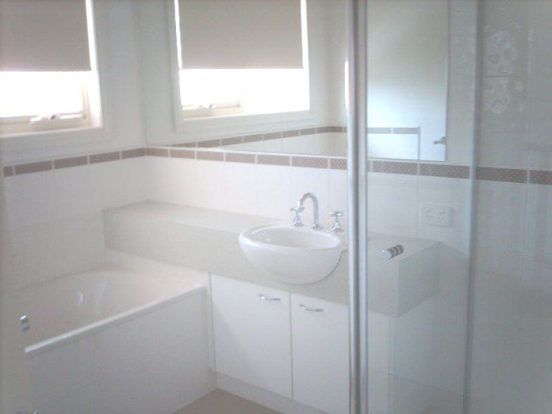 1/17 Lincoln Avenue, Glen Waverley VIC 3150