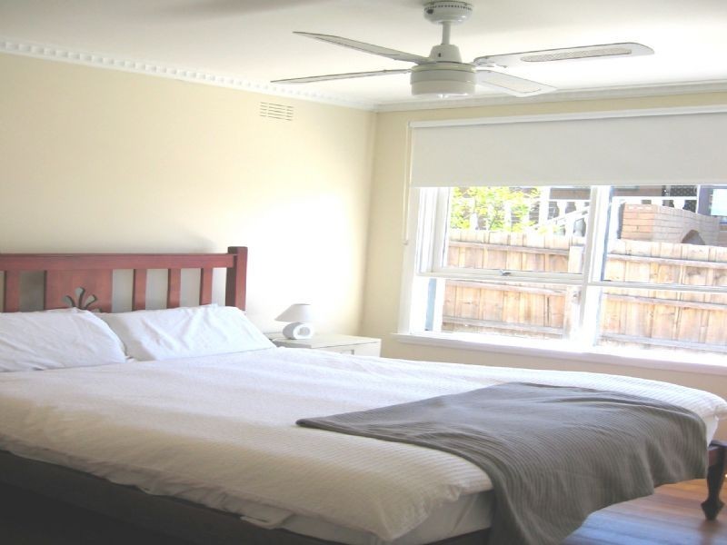 285 Gallaghers Road, Glen Waverley VIC 3150