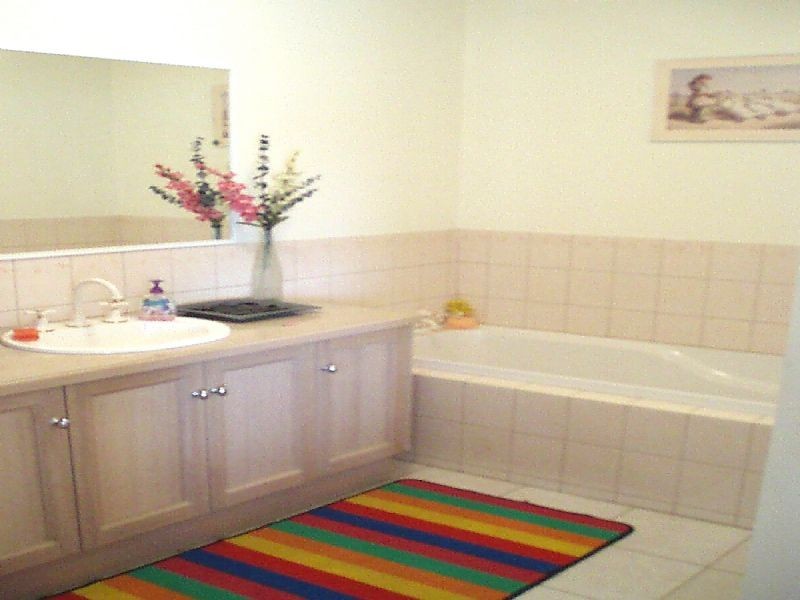 4/328 High Street Road, Mount Waverley VIC 3149