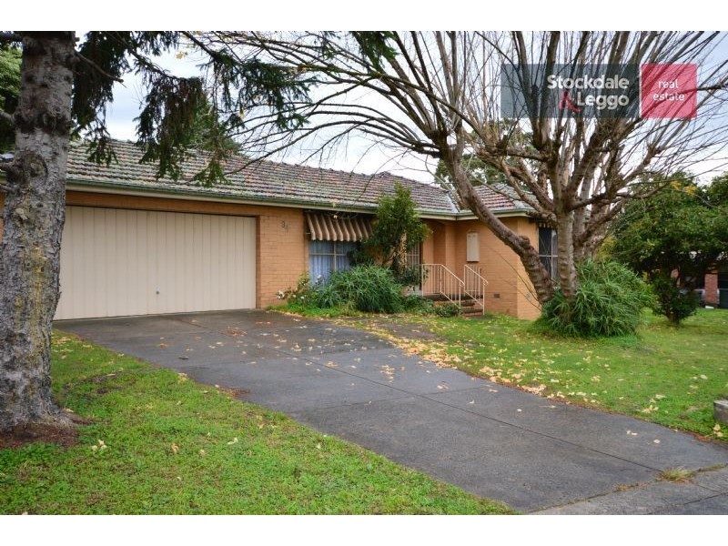 34 Threadbow Crescent, Wheelers Hill VIC 3150