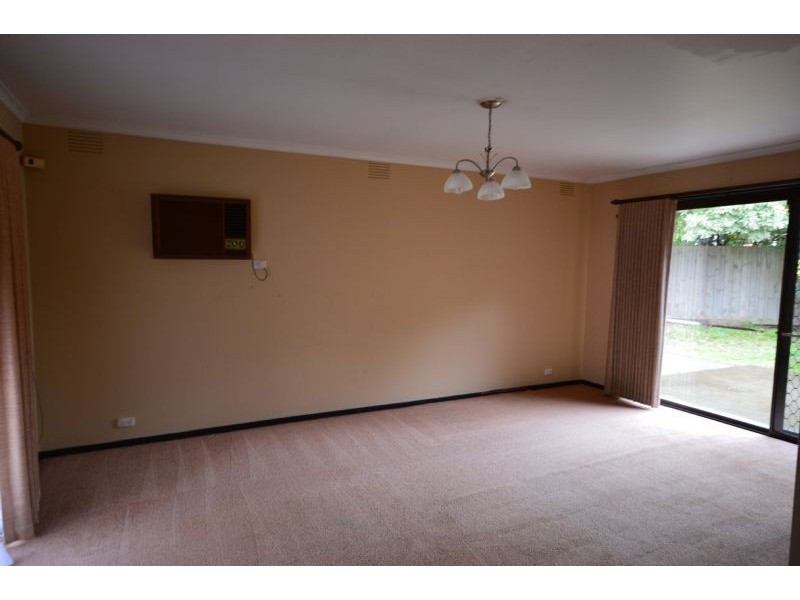 34 Threadbow Crescent, Wheelers Hill VIC 3150
