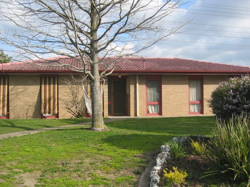 4 Cappella Court, Glen Waverley VIC 3150