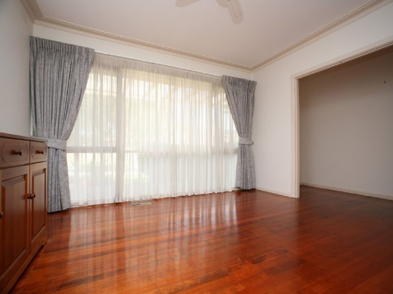 41 Bizley Street, Mount Waverley VIC 3149