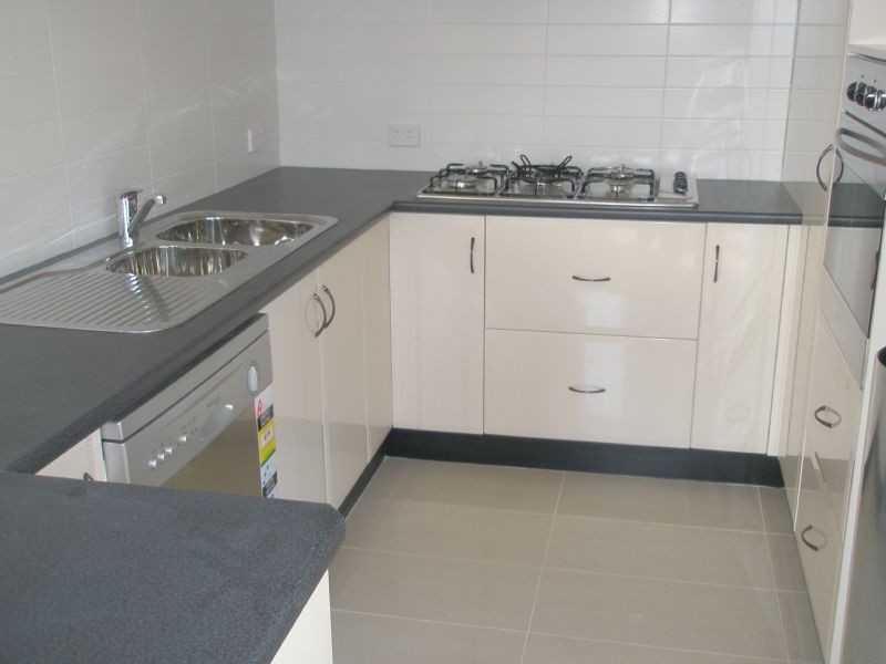 2/23 Illuka Crescent, Mount Waverley VIC 3149