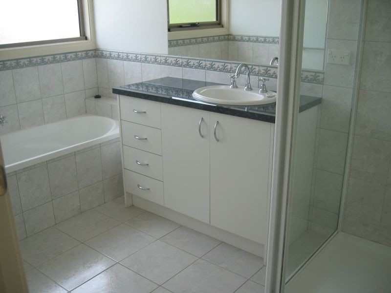 2/233 Waverley Road, Mount Waverley VIC 3149