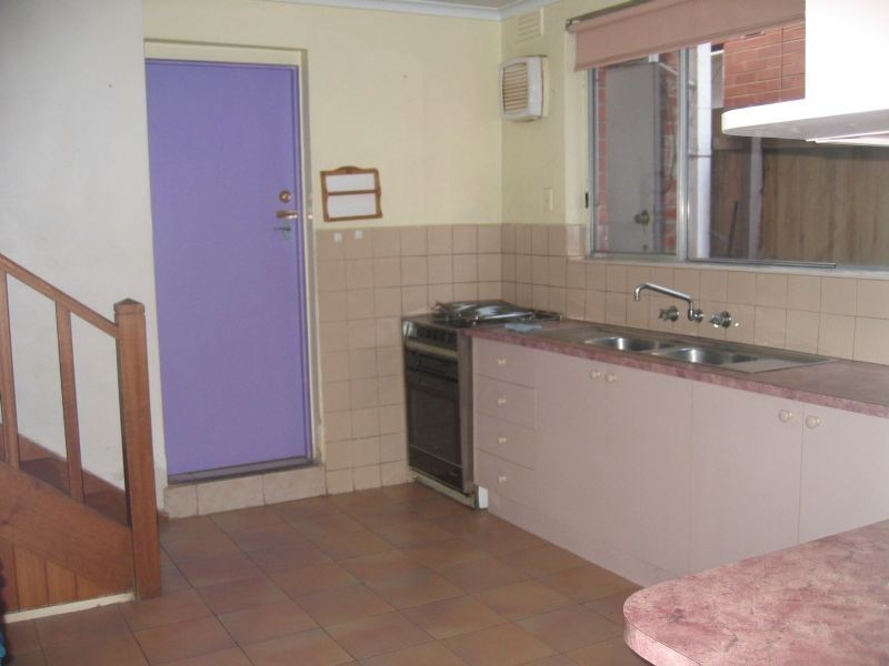 B/16 Kerrie Road, Glen Waverley VIC 3150