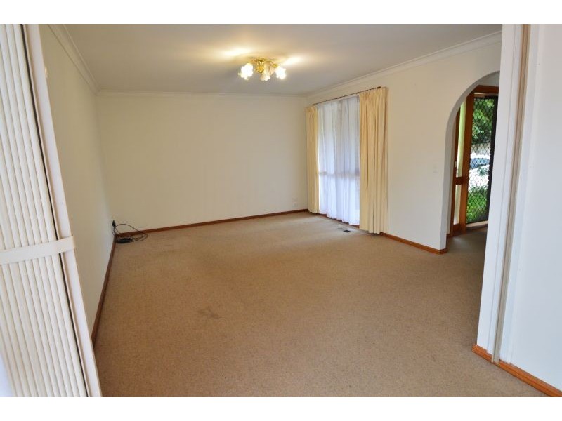 2/4 Lily Street, Glen Waverley VIC 3150