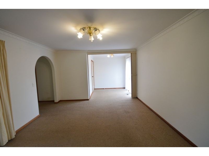 2/4 Lily Street, Glen Waverley VIC 3150