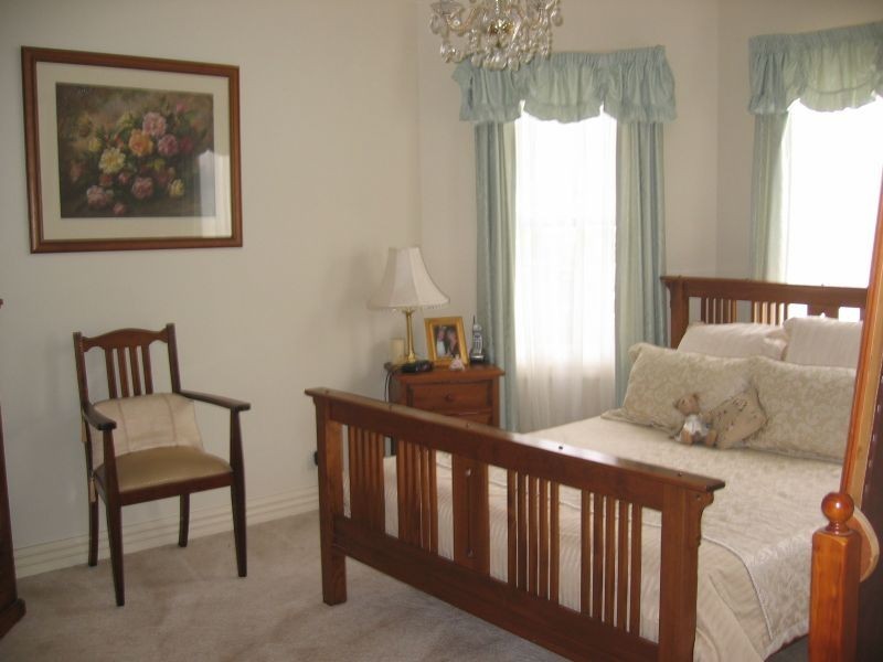 4 Blossom Grove , Knoxfield VIC 3180