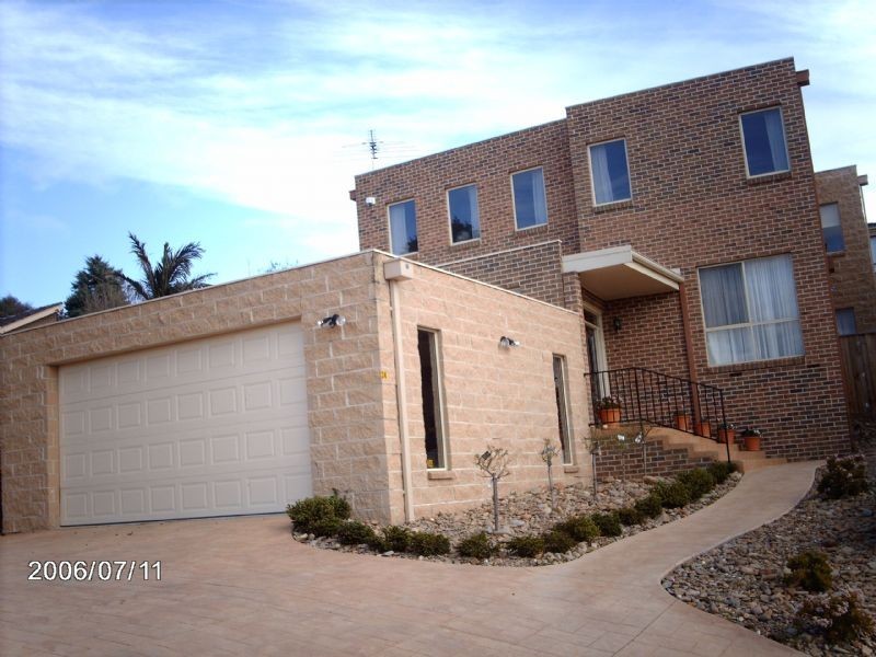 34 Arlington Drive, Glen Waverley VIC 3150
