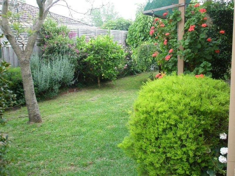 2/196 Lawrence Road , Mount Waverley VIC 3149