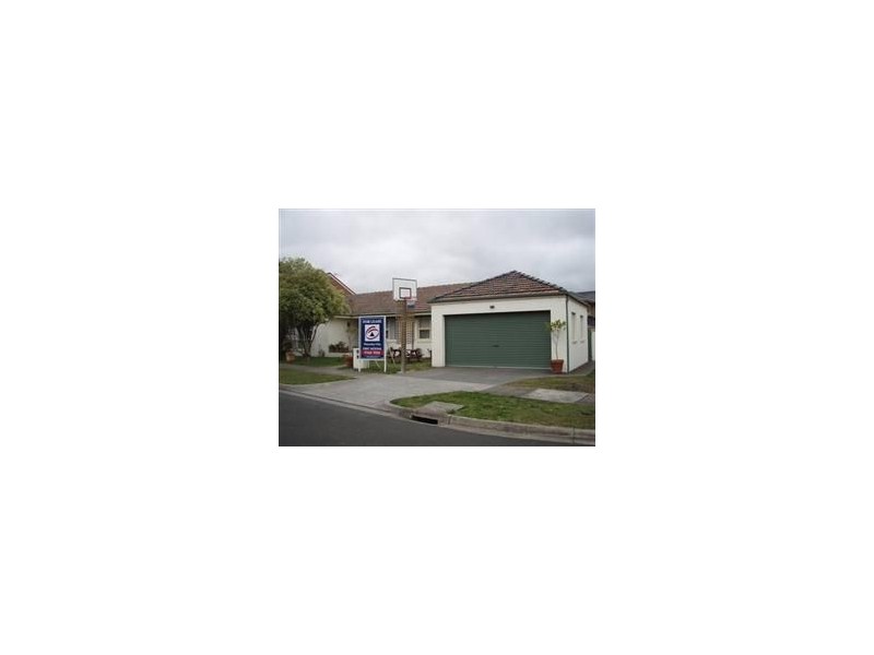 53 Kemp Ave, Mount Waverley VIC 3149