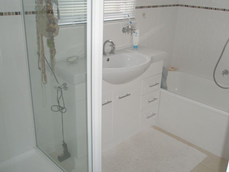 16 Madigan Drive, Glen Waverley VIC 3150