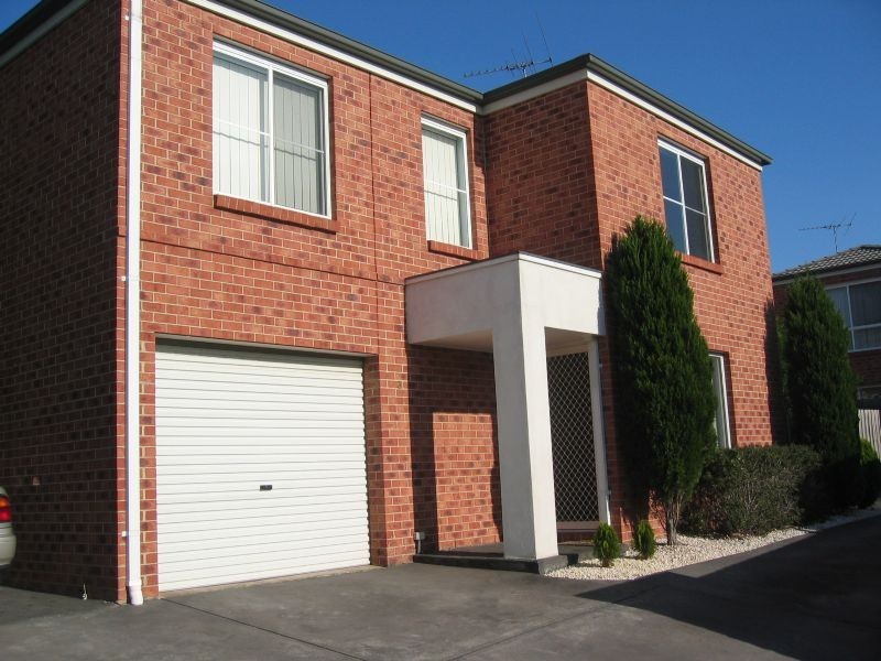 3/5 Malibu Mews, Chadstone VIC 3148
