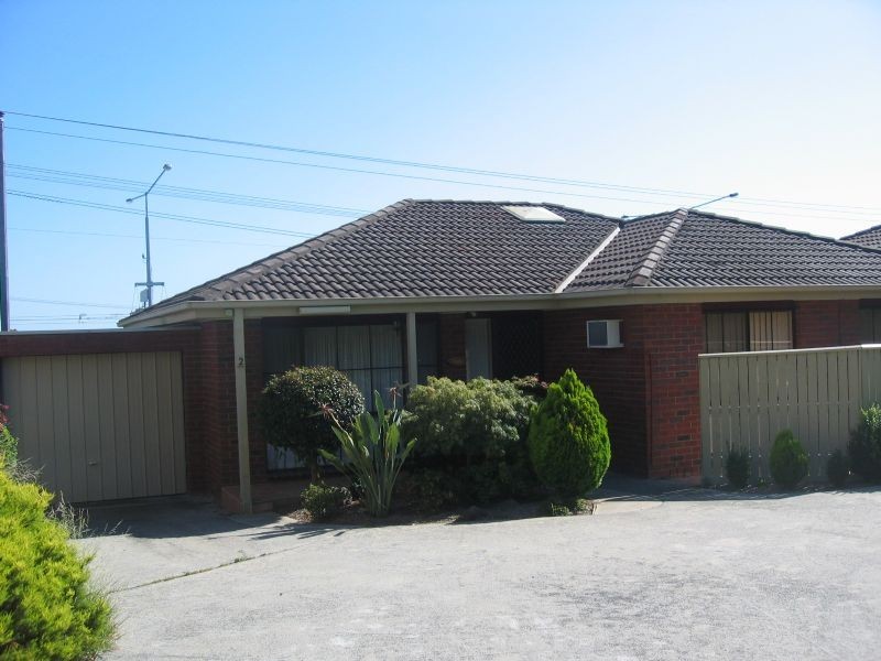 2/11 Travers Crescent, Burwood East VIC 3151