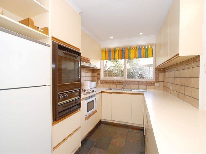 61 Windella Crescent, Glen Waverley VIC 3150