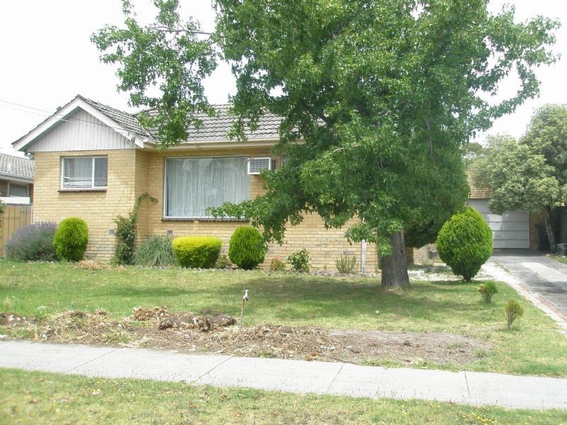 10 Cambridge Drive, Glen Waverley VIC 3150