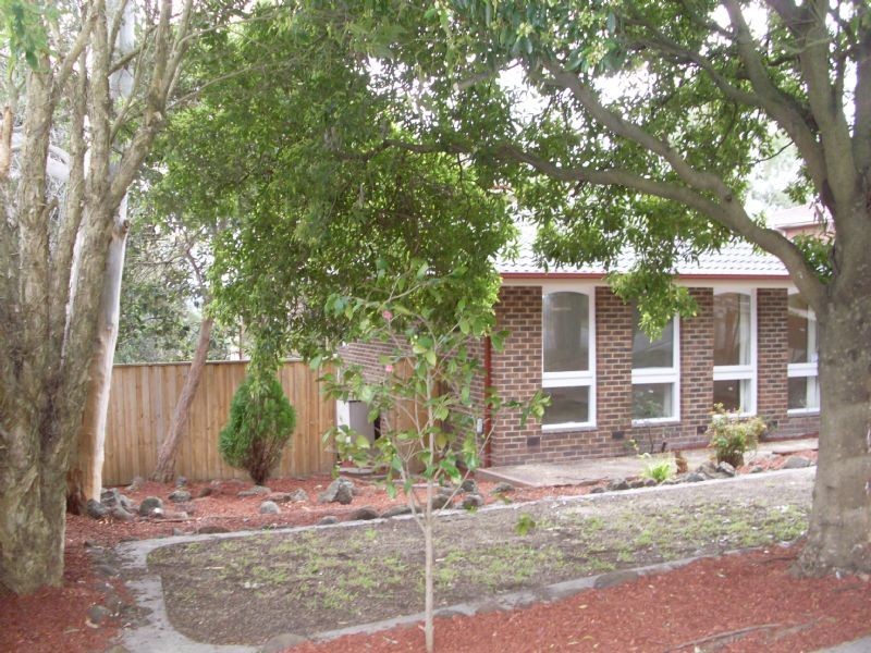 31 Heatherlea Drive, Wheelers Hill VIC 3150