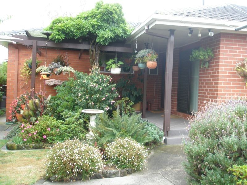 6 Coolabah Avenue, Glen Waverley VIC 3150