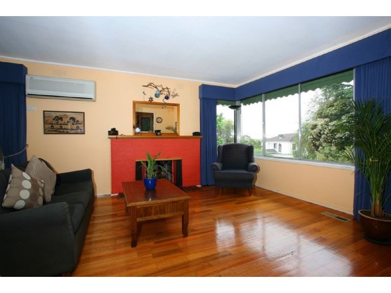 23 Glen Court, Glen Waverley VIC 3150