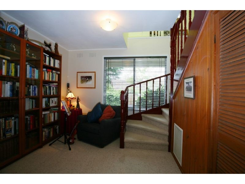 23 Glen Court, Glen Waverley VIC 3150
