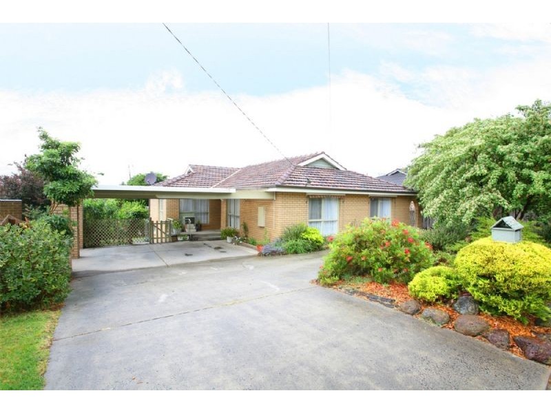 34 Saladin Avenue, Glen Waverley VIC 3150