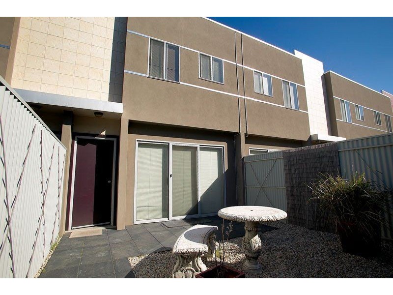 3/1204 Glenhuntly Road, Glen Huntly VIC 3163