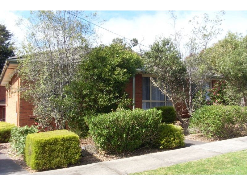 1/20 Meadow Cres, Mount Waverley VIC 3149