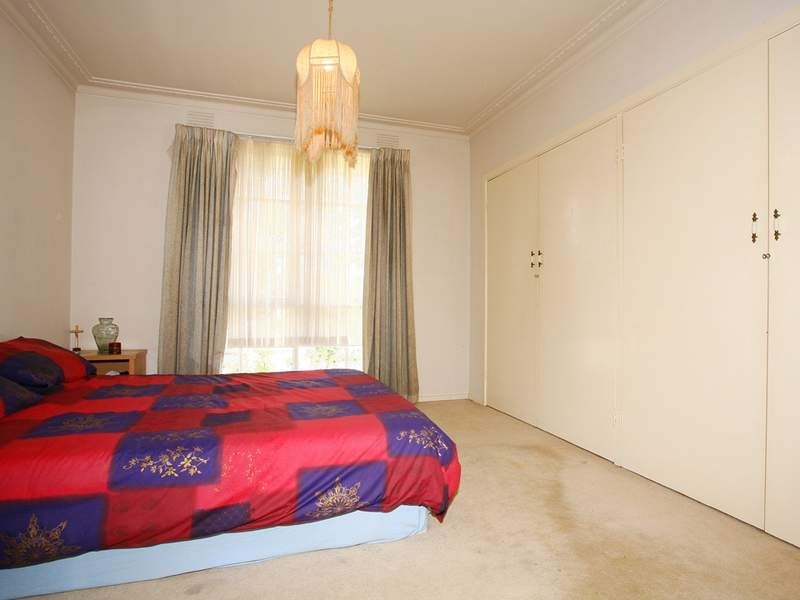 30 Kauri Grove, Glen Waverley VIC 3150