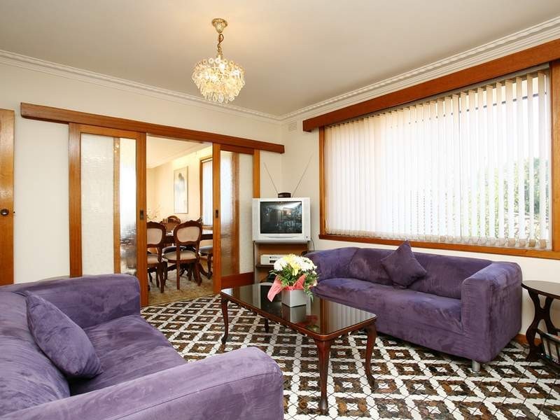 608 Waverley Road, Glen Waverley VIC 3150