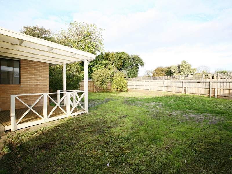 8 Padua Court, Glen Waverley VIC 3150