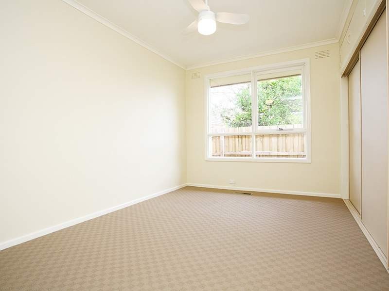 8 Padua Court, Glen Waverley VIC 3150