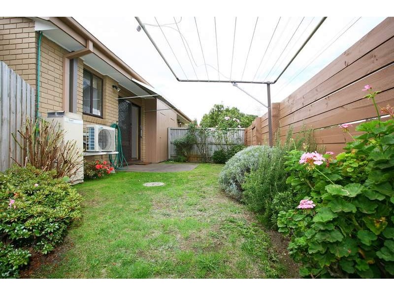 90/37 View Mount Road, Glen Waverley VIC 3150